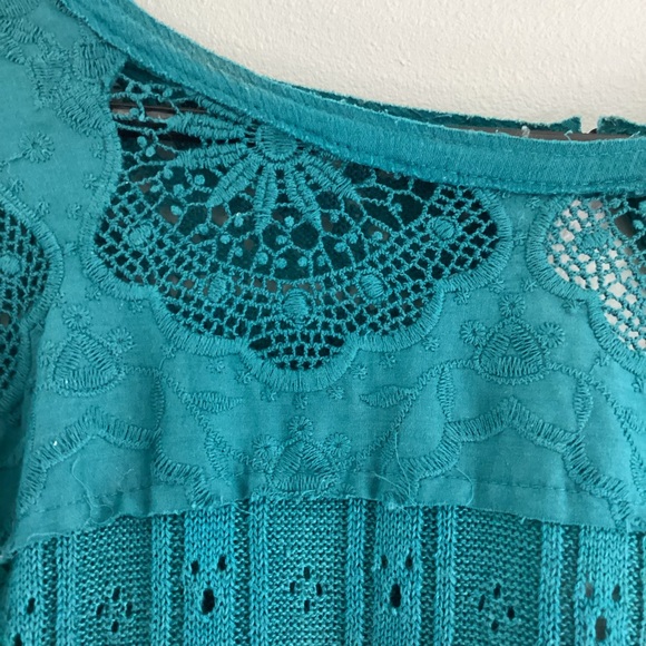 34. Free People ~Once upon a Time Bell Sleeve Top Size M - Picture 5 of 5